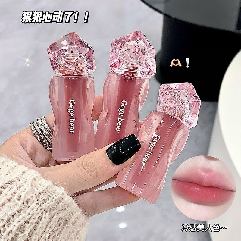 رژلب مخملی با پوکه جذاب Gege Bear رژلب مایع مات