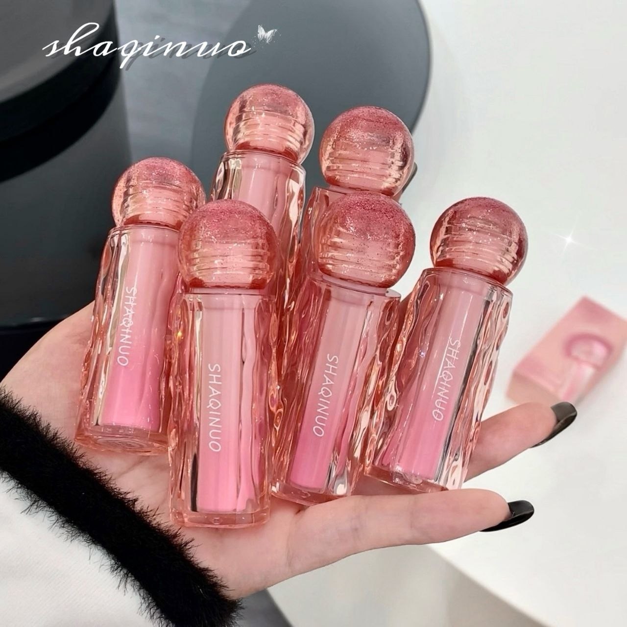 رژلب خیس کره ای لیپ گلاس شیشه ای برند shaqinuo رژلب تینتی