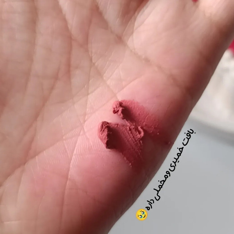 رژلب پینترستی دوپ فلاورنوز رژلب مات براش دار رژ لب خمیری