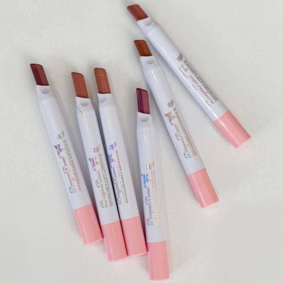 رژلب پیچی دورنگ جامد استیکی دراگون رانه Dragone Ranee مدل Bicolor Lazy رژلب دو رنگ پیچی دراگون